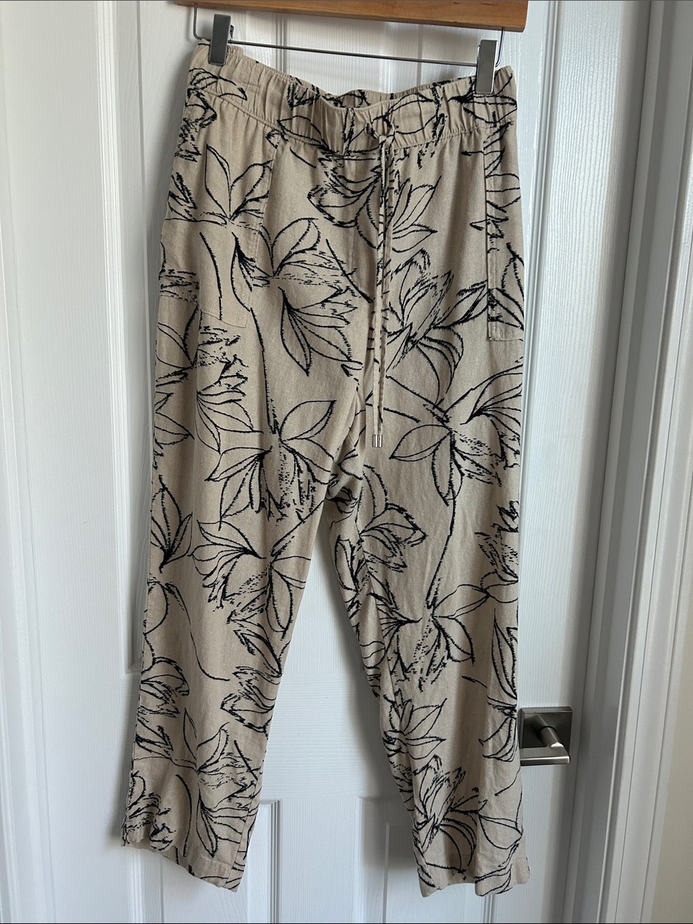 Calvin Klein Beige Cropped Linen Pants with Black Floral Print